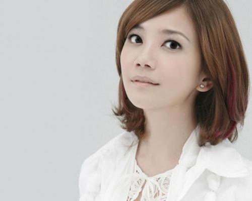 外国明星到贵州发展,文化交融下的璀璨星途