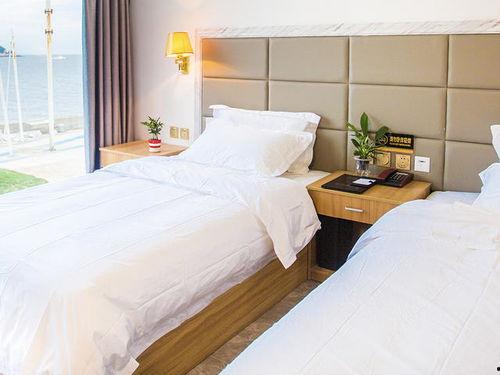 山东网红渔家乐餐厅,海味美食与渔村风情一网打尽