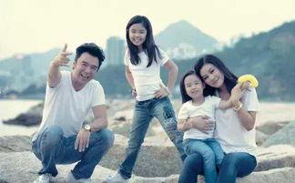 明星家庭赶车视频,温馨互动引网友热议